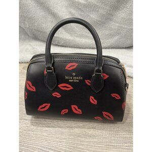 Kate Spade Madison Small Lip Toss Printed Leather Purse Crossbody Bag CS2